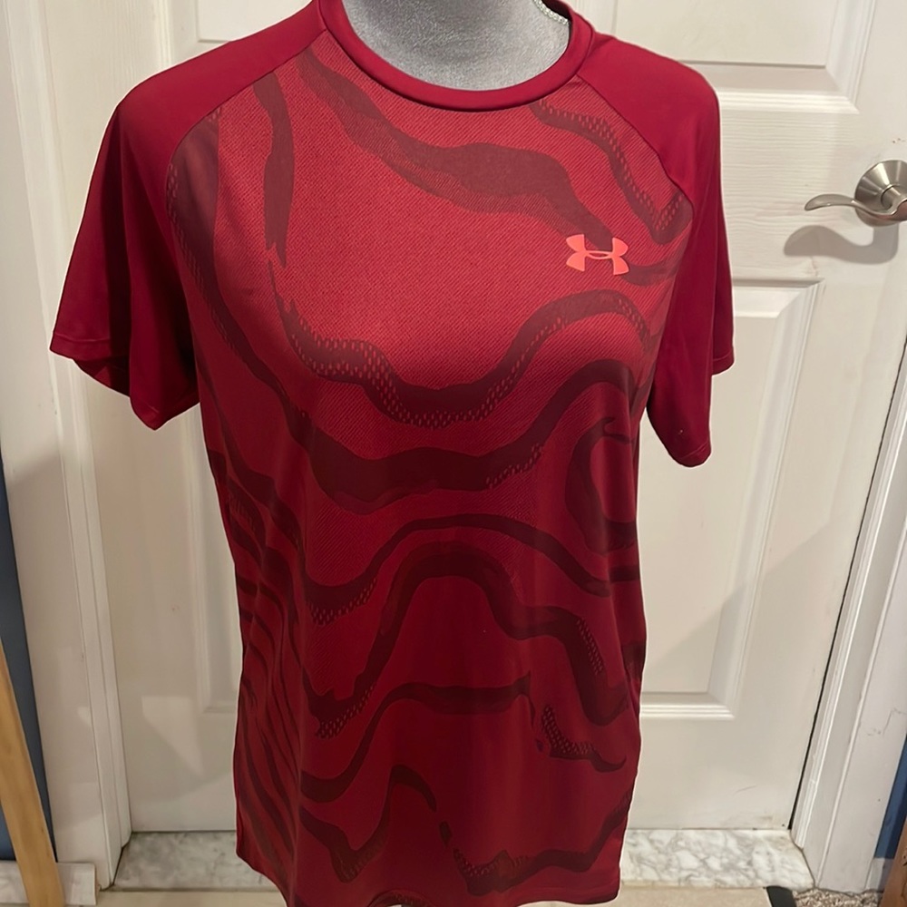 Men’s under armor T